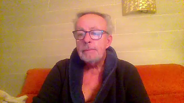 tuggy59 online show from 02/05/26, 05:01