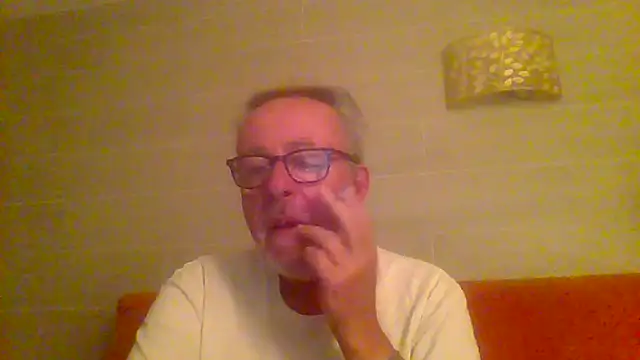 tuggy59 online show from 03/25/26, 04:51