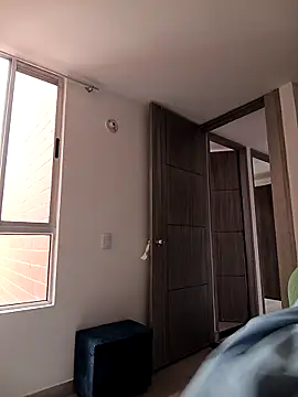 marena saenz online show from 11/23/25, 03:56