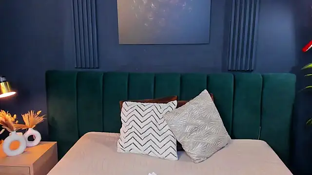 taylor bennet online show from 02/22/25, 06:19