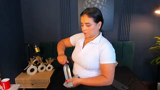 taylor bennet online show from 03/11/25, 06:41