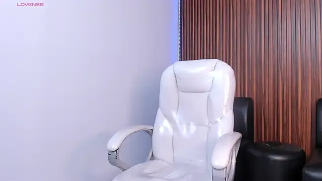 Alex cute77 online show from 01/15/26, 12:43