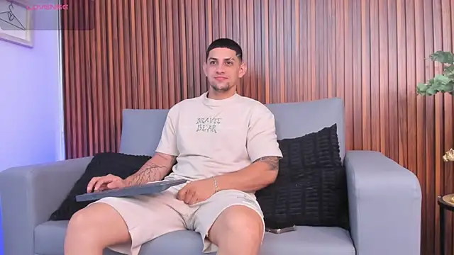 Alex cute77 online show from 03/03/26, 11:49