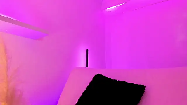 Gloomydoll online show from 09/08/25, 08:41