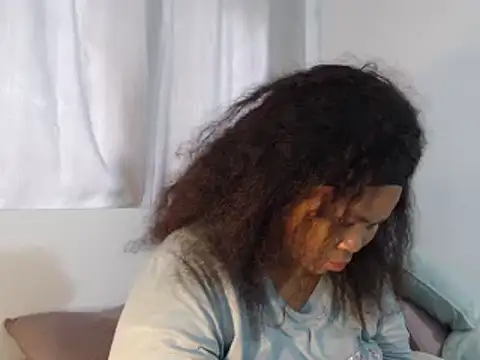 Real1SweetQueen online show from 10/18/25, 05:32