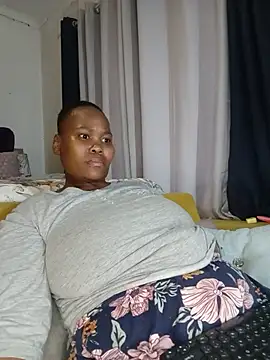 Real1SweetQueen online show from 07/28/26, 03:21
