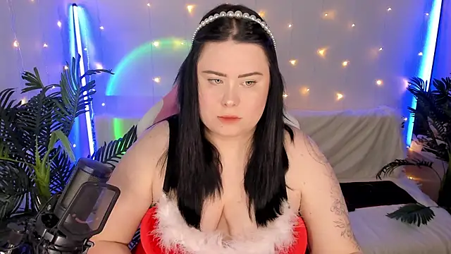 Snapshot of Akemi_BBW chatting on 12/26/24, 06:12 Akemi BBW online show from 12/26/24, 06:12