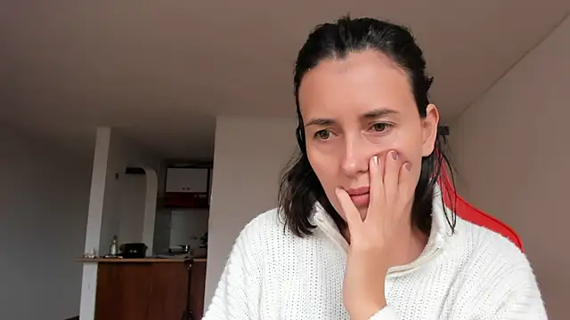 Snapshot of zoe_jeane_beker chatting on 02/16/25, 09:05 zoe jeane beker online show from 02/16/25, 09:05