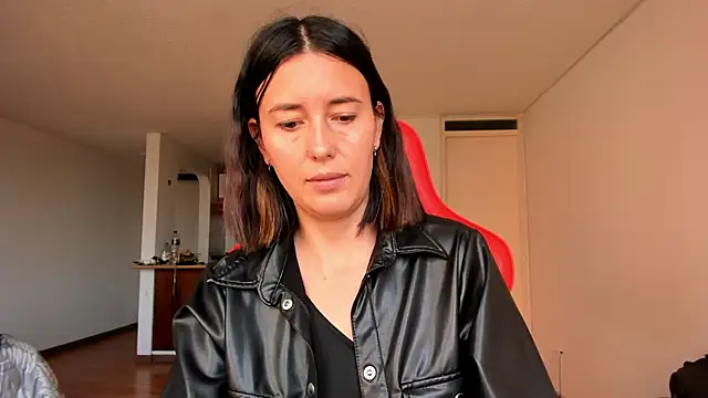 Snapshot of zoe_jeane_beker chatting on 02/26/25, 10:20 zoe jeane beker online show from 02/26/25, 10:20