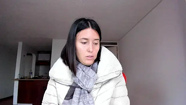 Snapshot of zoe_jeane_beker chatting on 03/04/25, 11:00 zoe jeane beker online show from 03/04/25, 11:00