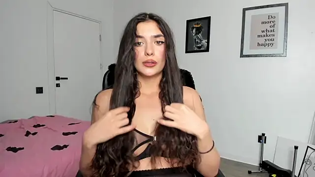 PortraitMarie online show from 02/07/25, 06:02