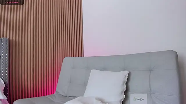 susan  hills online show from 03/13/25, 02:44