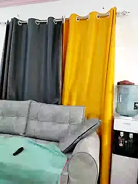 Snapshot of bebygirl143s chatting on 01/09/25, 06:57 bebygirl143s online show from 01/09/25, 06:57