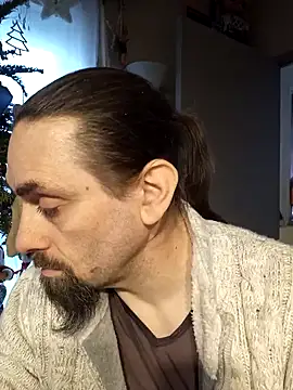 Snapshot of teekoine1 chatting on 01/08/25, 09:00 teekoine1 online show from 01/08/25, 09:00