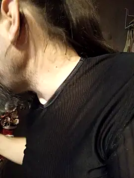 Snapshot of teekoine1 chatting on 01/12/25, 02:24 teekoine1 online show from 01/12/25, 02:24