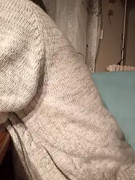 Snapshot of teekoine1 chatting on 01/26/25, 02:24 teekoine1 online show from 01/26/25, 02:24