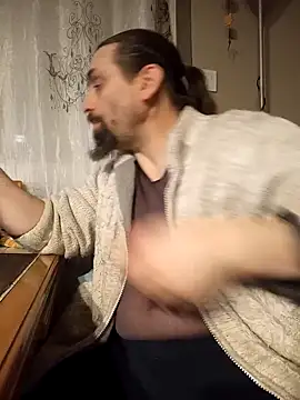 Snapshot of teekoine1 chatting on 02/05/25, 06:02 teekoine1 online show from 02/05/25, 06:02