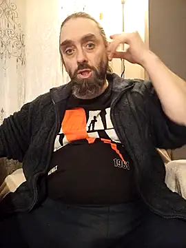 Snapshot of teekoine1 chatting on 10/13/25, 12:21 teekoine1 online show from 10/13/25, 12:21