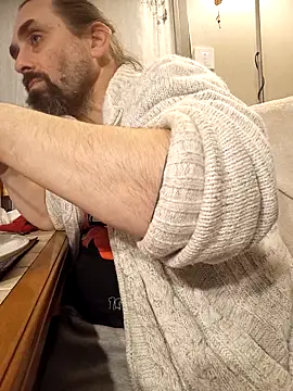 Snapshot of teekoine1 chatting on 11/08/25, 12:22 teekoine1 online show from 11/08/25, 12:22