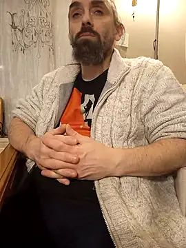 Snapshot of teekoine1 chatting on 11/12/25, 12:55 teekoine1 online show from 11/12/25, 12:55