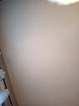 Snapshot of teekoine1 chatting on 11/20/25, 04:07 teekoine1 online show from 11/20/25, 04:07