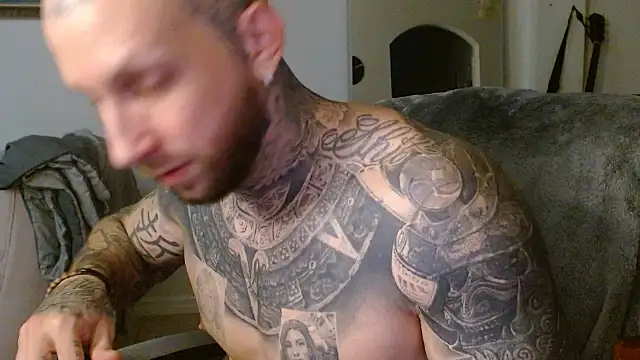 Snapshot of bobbybacala91 chatting on 09/21/25, 11:01 bobbybacala91 online show from 09/21/25, 11:01