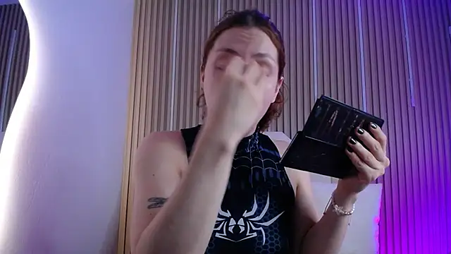 Katy Van online show from 04/22/26, 09:05