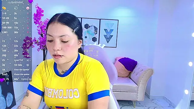 Snapshot of Isa_reel chatting on 07/07/26, 07:51 Isa reel online show from 07/07/26, 07:51