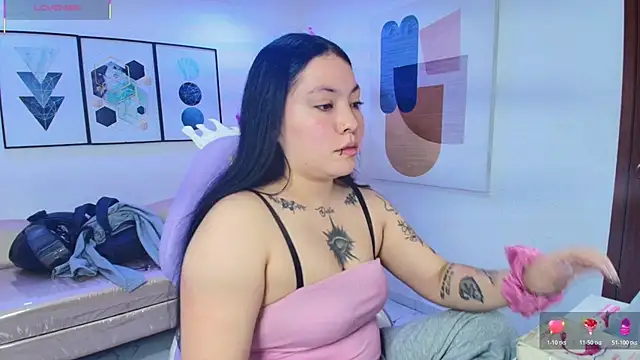 Snapshot of Isa_reel chatting on 07/22/26, 08:00 Isa reel online show from 07/22/26, 08:00