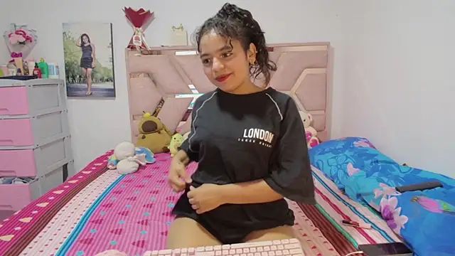 Winnifer Gonzal online show from 03/28/26, 03:39