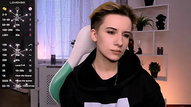 Snapshot of _Rein_ramm chatting on 05/10/26, 01:27 Rein ramm online show from 05/10/26, 01:27