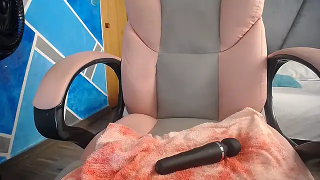 MeganMilF2 online show from 02/24/25, 09:31