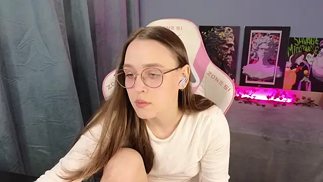 Sweet frosti online show from 06/09/26, 02:56
