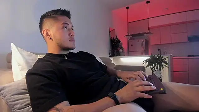 Chriskyle  online show from 01/25/25, 04:02