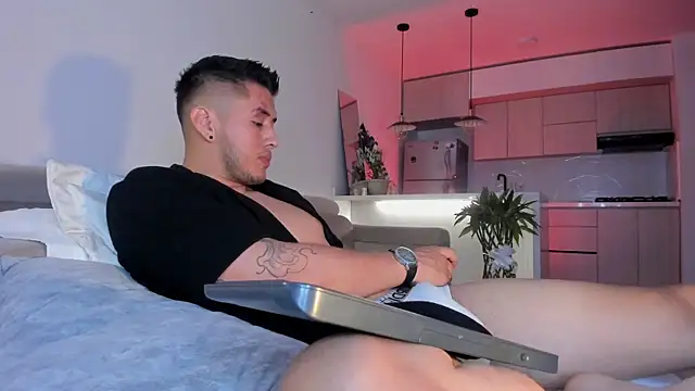 Chriskyle  online show from 02/01/25, 02:47