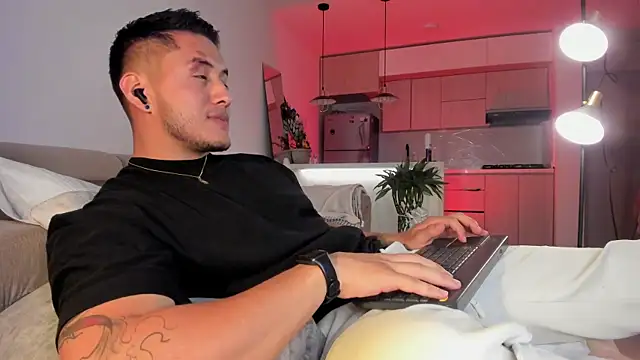 Chriskyle  online show from 03/03/25, 04:03