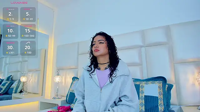 AliceBanks online show from 03/18/25, 11:30