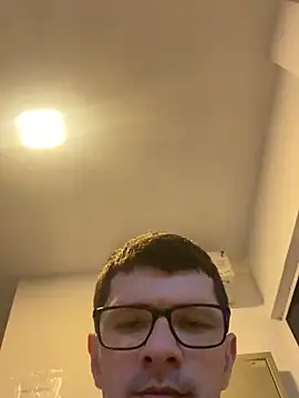 Juliano2289 online show from 04/22/26, 07:59