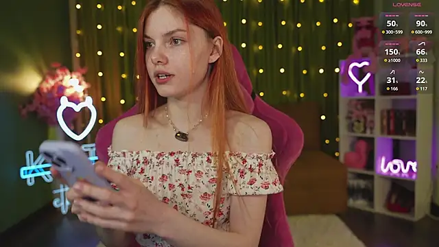 Katy  Ethereal online show from 09/18/25, 03:19