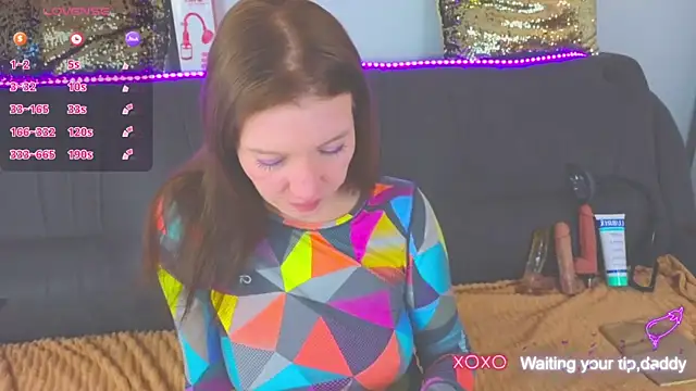 Snapshot of AlexaStoun chatting on 01/04/25, 12:38 AlexaStoun online show from 01/04/25, 12:38