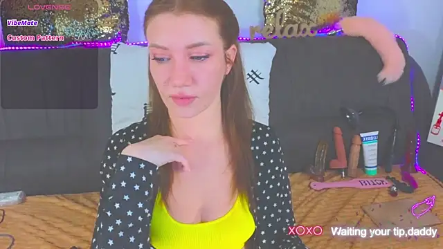 Snapshot of AlexaStoun chatting on 01/31/25, 02:39 AlexaStoun online show from 01/31/25, 02:39