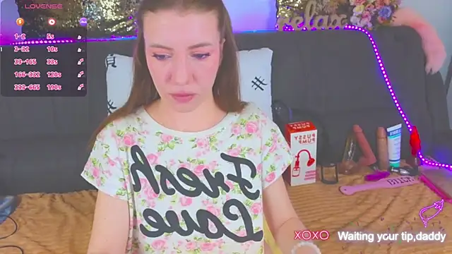 Snapshot of AlexaStoun chatting on 02/18/25, 02:49 AlexaStoun online show from 02/18/25, 02:49