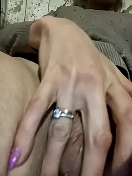 Snapshot of ChristyXDave chatting on 12/21/24, 07:38 ChristyXDave online show from 12/21/24, 07:38