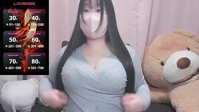 yuinyan3150 online show from 02/14/25, 05:03