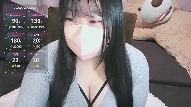 yuinyan3150 online show from 03/13/26, 04:13