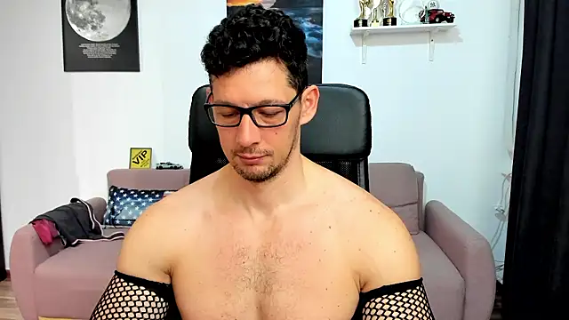 BrutusK08 online show from 03/19/26, 07:45