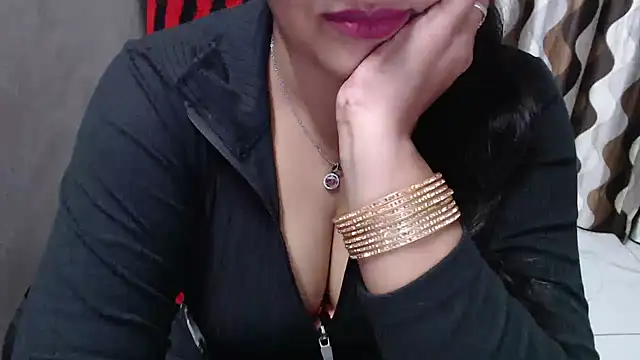 Snapshot of Kaur_Jannat chatting on 12/09/24, 05:52 Kaur Jannat online show from 12/09/24, 05:52