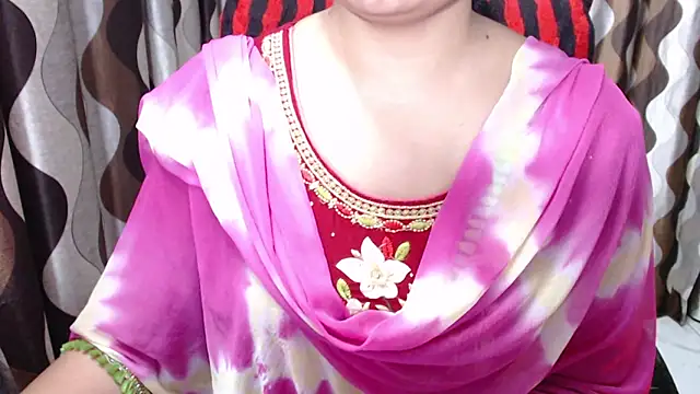 Snapshot of Kaur_Jannat chatting on 02/05/25, 09:29 Kaur Jannat online show from 02/05/25, 09:29