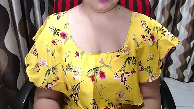 Snapshot of Kaur_Jannat chatting on 03/09/25, 06:43 Kaur Jannat online show from 03/09/25, 06:43