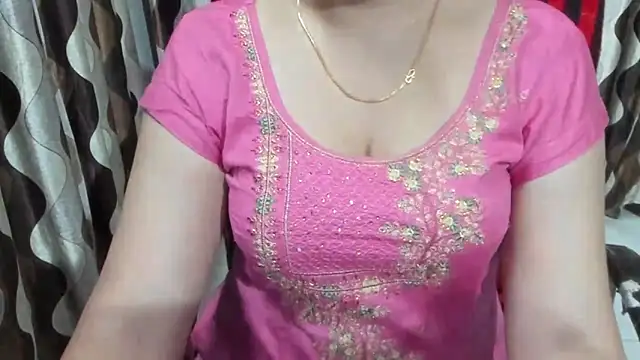 Snapshot of Kaur_Jannat chatting on 10/16/25, 05:58 Kaur Jannat online show from 10/16/25, 05:58